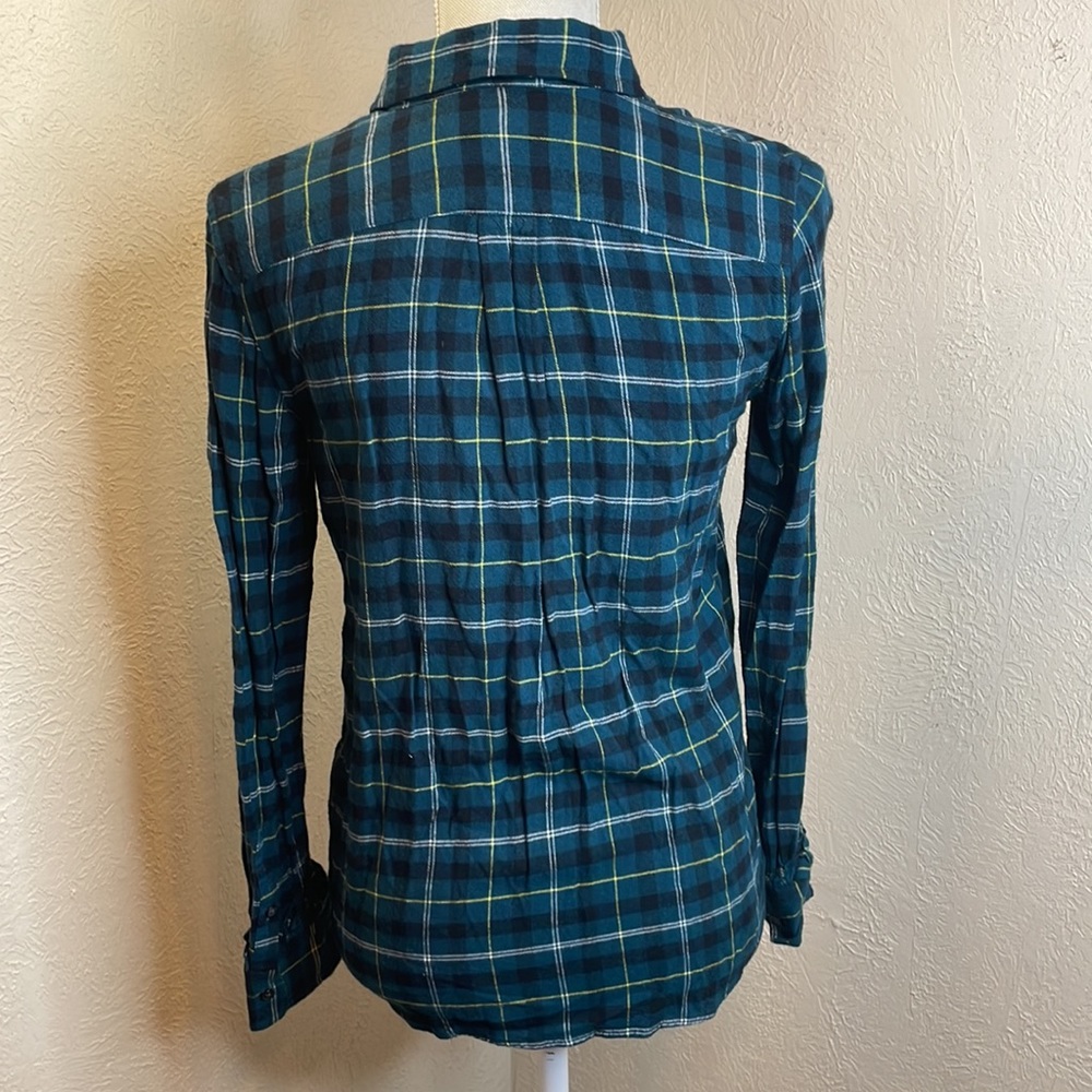 Banana Republic Dillon Plaid Green 100% Rayon Button Down Flannel Shirt - Picture 4 of 9